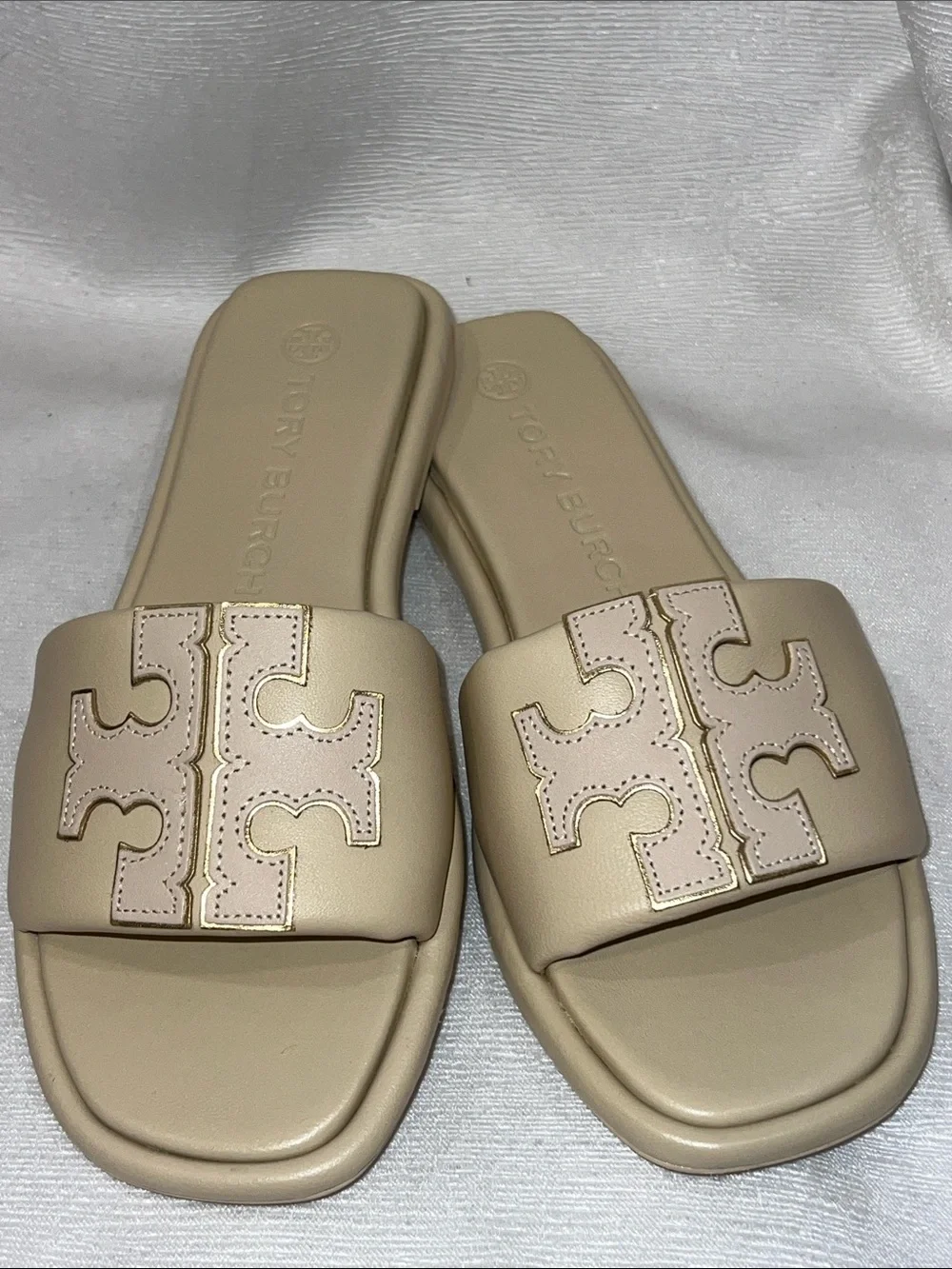 Tory Burch Double-T Monogram Padded Leather Slide Sandals in Light Cream SB9